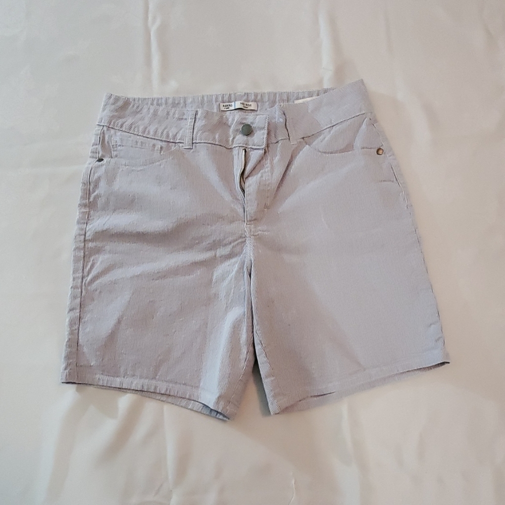 NWOT Rider by Lee 12 shorts